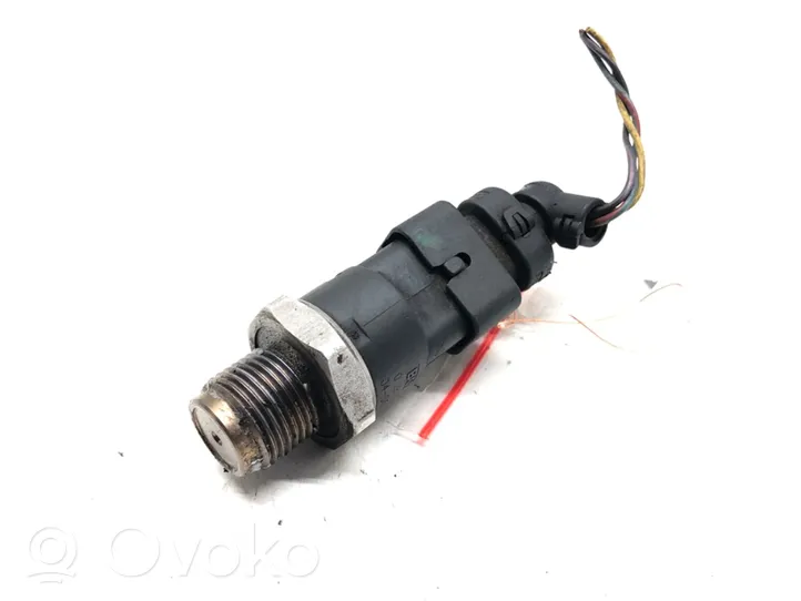 Opel Vectra C Fuel pressure sensor 0281002534