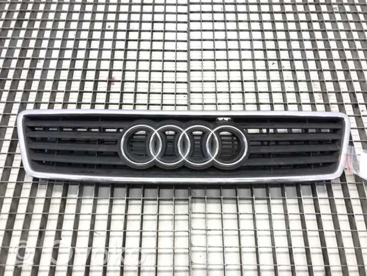 Audi A6 Allroad C5 Etusäleikkö 