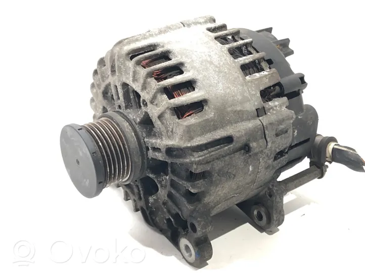 Volkswagen Golf VII Generatore/alternatore 03L903023L