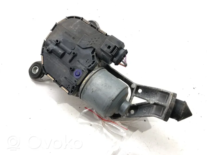 Ford Focus Etupyyhkimen vivusto ja moottori BM51-17504-AK