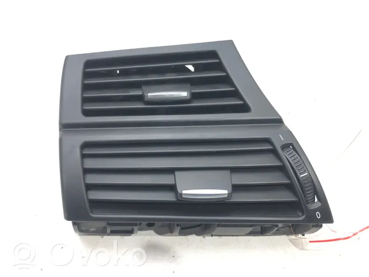 BMW X5 E70 Griglia di ventilazione posteriore 9227767