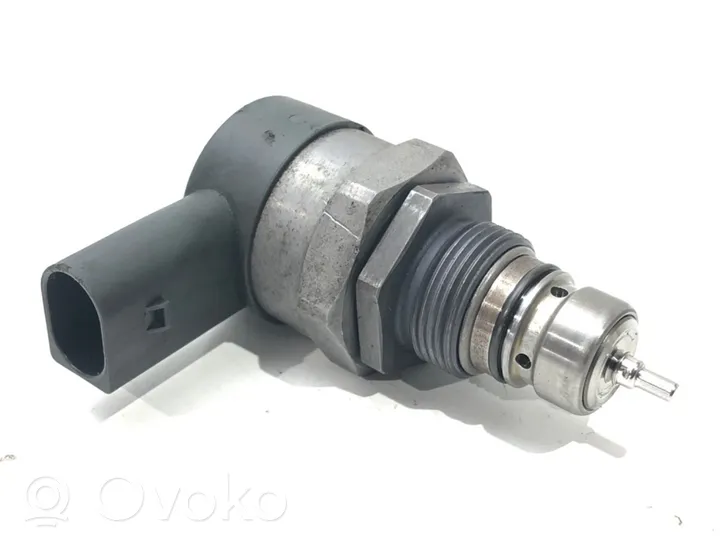 BMW X5 E70 Fuel pressure sensor 0281002949