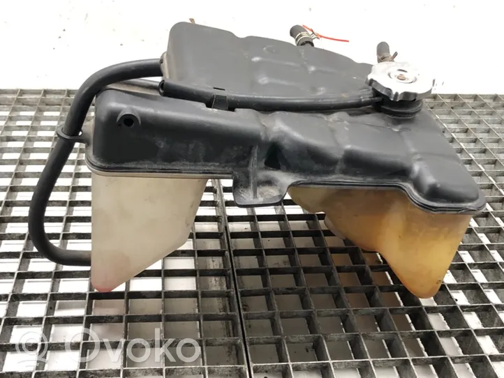 Jeep Grand Cherokee (WK) Coolant expansion tank/reservoir 