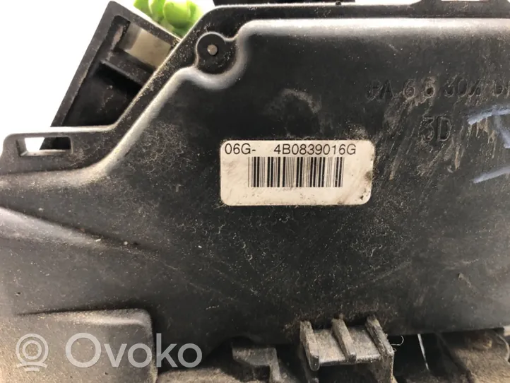 Audi A6 Allroad C5 Etuoven lukko 4B0839016G