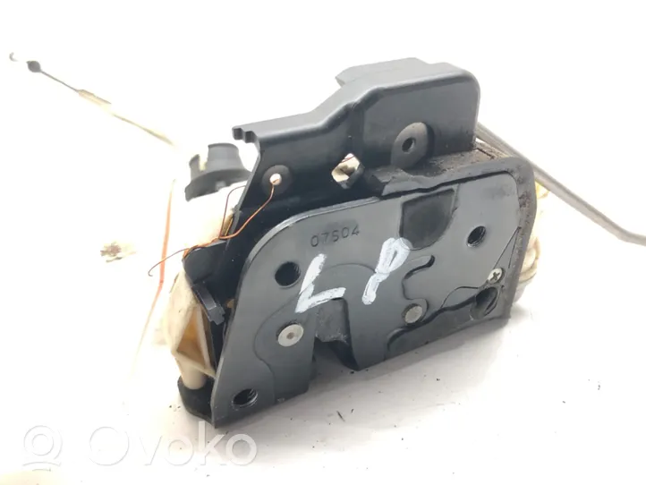 Audi A6 S6 C6 4F Etuoven lukko 4F1837015