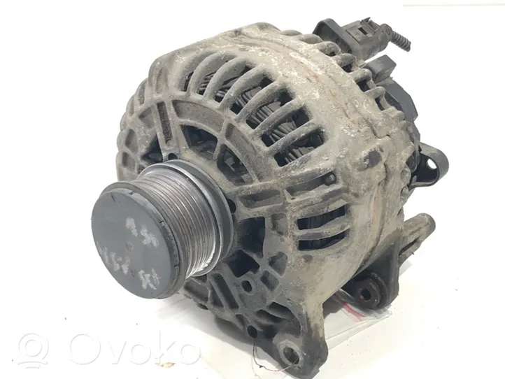 Volkswagen Sharan Generator/alternator 070903024A