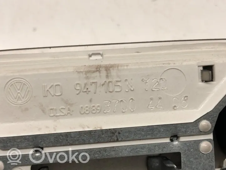 Volkswagen Golf V Panel oświetlenia wnętrza kabiny 