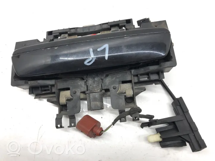 Audi A8 S8 D3 4E Front door exterior handle 