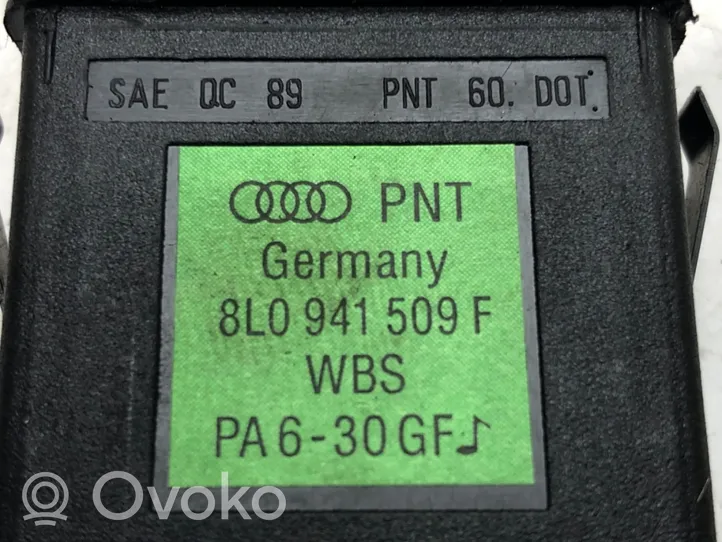 Audi A3 S3 8L Interruttore luci di emergenza 8L0941509F
