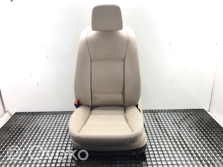 BMW 5 F10 F11 Priekinė vairuotojo sėdynė 
