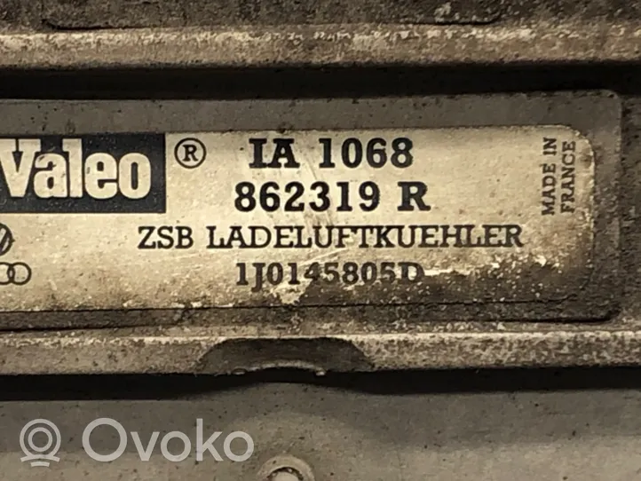 Audi A3 S3 8L Välijäähdyttimen jäähdytin 1J0145805D