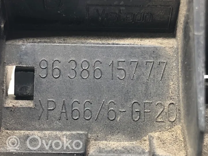 Peugeot 307 Takaluukun/tavaratilan luukun ulkokahva 9638615777