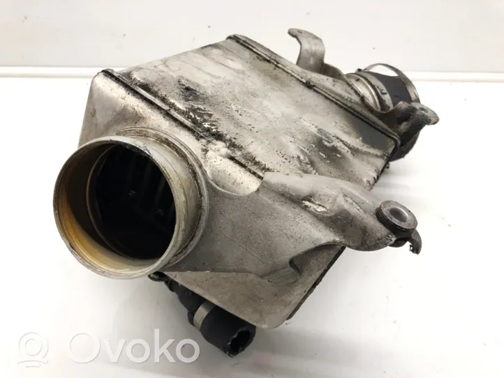 BMW 7 F01 F02 F03 F04 Chłodnica powietrza doładowującego / Intercooler 7575404