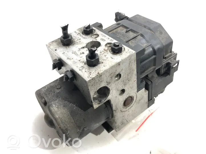 Audi A4 S4 B5 8D ABS Blokas 8E0614111