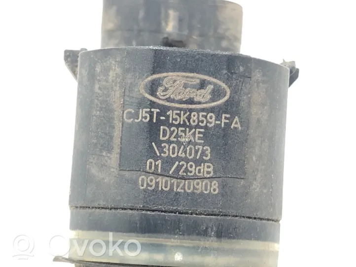 Ford Focus Pysäköintitutkan anturi (PDC) CJ5T-15K859-FA