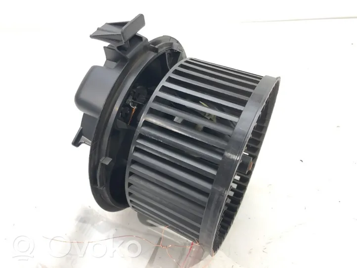 Renault Clio III Ventola riscaldamento/ventilatore abitacolo N106819S