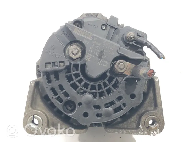 Opel Astra H Generatore/alternatore 0124425020