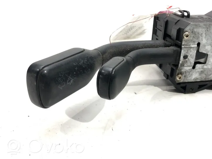 Audi A4 S4 B5 8D Wiper turn signal indicator stalk/switch 8D9953503B