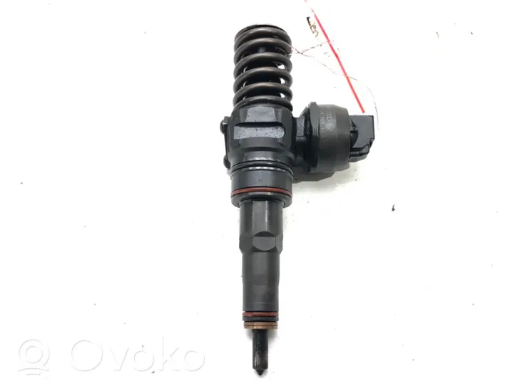 Volkswagen Bora Fuel injector 