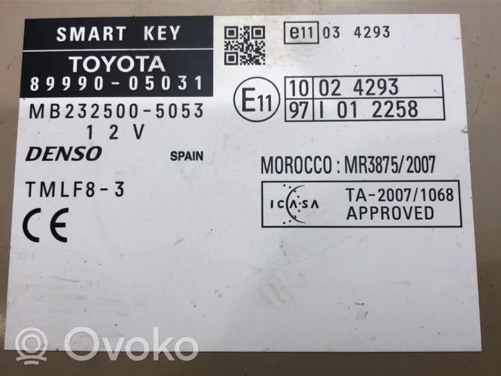 Toyota Avensis T270 Sonstige Steuergeräte / Module 89990-05031