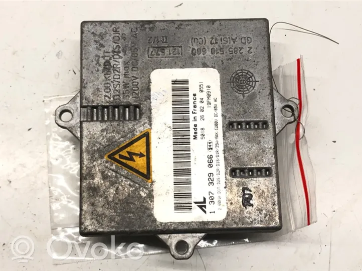 Audi A3 S3 8P Module convertisseur de tension 1307329066