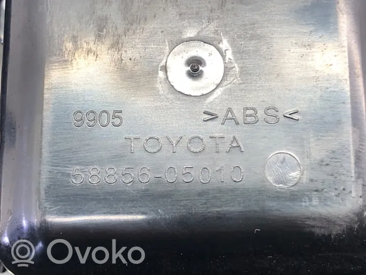 Toyota Avensis T270 Tunel środkowy 58856-05010