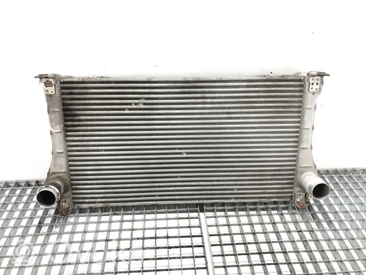 Toyota Avensis T270 Chłodnica powietrza doładowującego / Intercooler JD127100-3521