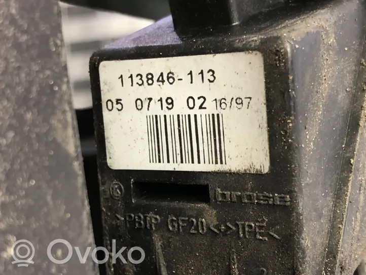 Audi A4 S4 B5 8D Mécanisme de lève-vitre avec moteur 113846-113