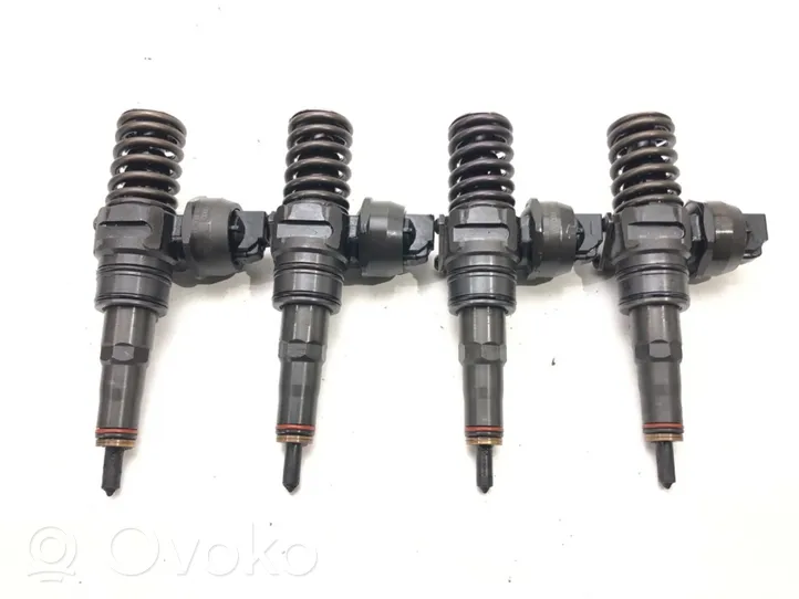 Volkswagen PASSAT B6 Kit d'injecteurs de carburant 