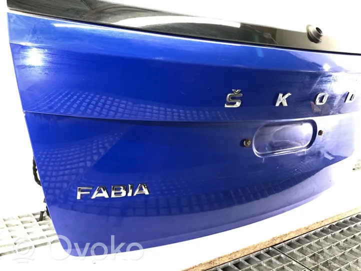 Skoda Fabia Mk3 (NJ) Takaluukun/tavaratilan kansi 