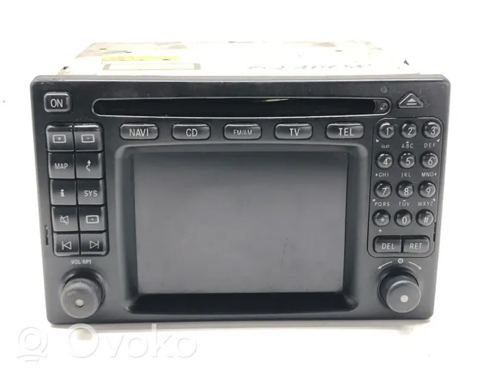 Mercedes-Benz E W210 Unité principale radio / CD / DVD / GPS A2108205489