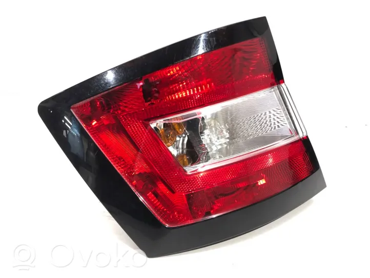 Skoda Fabia Mk3 (NJ) Lampa tylna 6V9945095