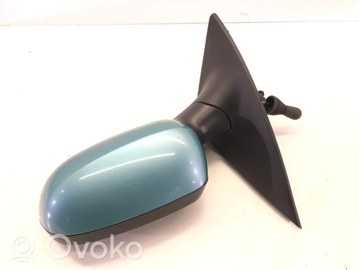 Opel Corsa C Front door electric wing mirror 