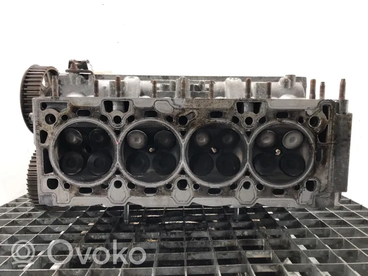 Opel Astra H Engine head 