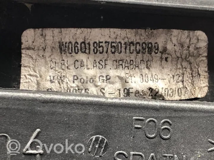 Volkswagen Polo IV 9N3 Etuoven sähköinen sivupeili 