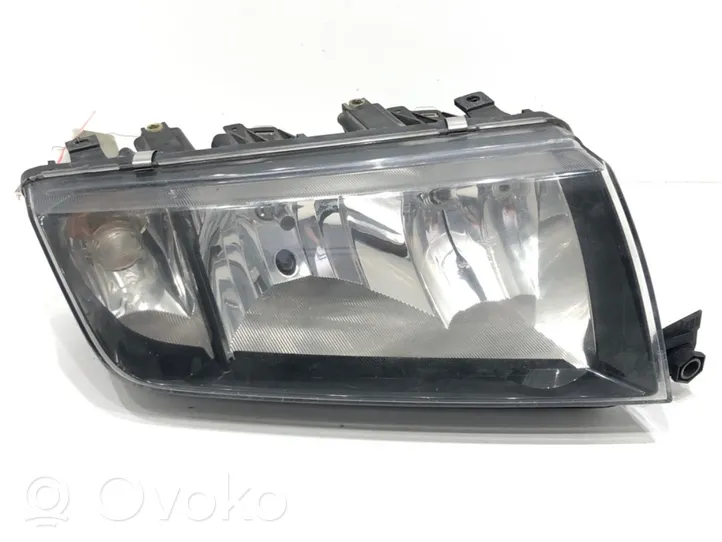 Skoda Fabia Mk1 (6Y) Lampa przednia 