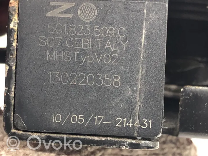 Volkswagen Golf VII Zamek pokrywy przedniej / maski silnika 5G1823509C