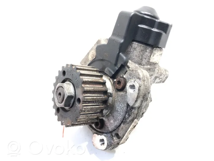 Volkswagen Golf VII Fuel injection high pressure pump 04B130755K