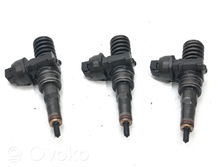 Volkswagen Polo IV 9N3 Kit d'injecteurs de carburant 