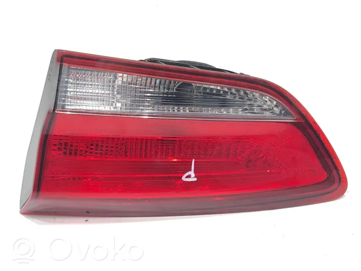 Hyundai i30 Galinis žibintas kėbule 92404G4000