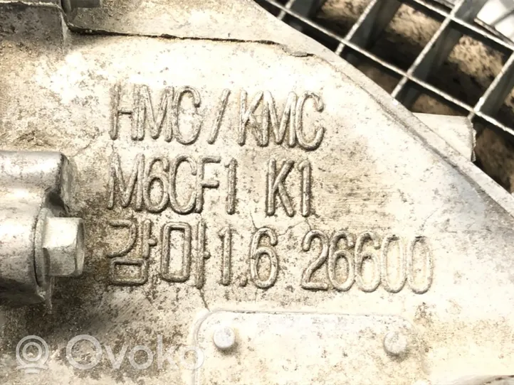 KIA Stonic Manuaalinen 5-portainen vaihdelaatikko M6CF1K1