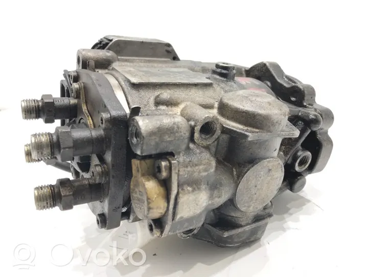 Opel Omega B1 Pompe d'injection de carburant à haute pression 0470504016