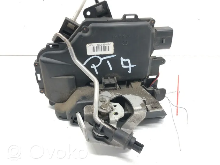 Audi A6 S6 C5 4B Rear door lock 4B0839016G