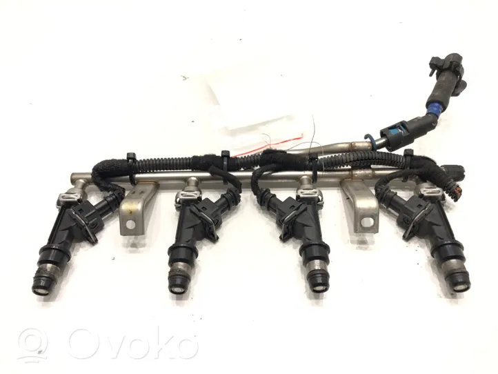 Opel Astra H Fuel main line pipe 25343299