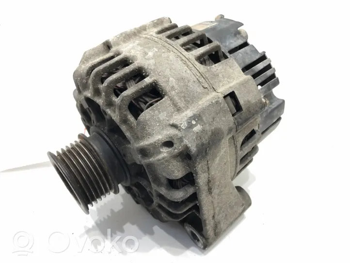 Mercedes-Benz C AMG W203 Generatore/alternatore A0111548402