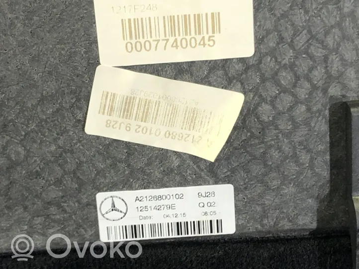 Mercedes-Benz E W212 Tavaratilan kaukalon tekstiilikansi A2126800102