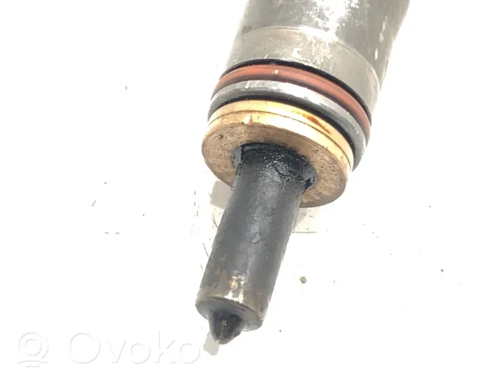 Volkswagen Sharan Injecteur de carburant 038130073AK