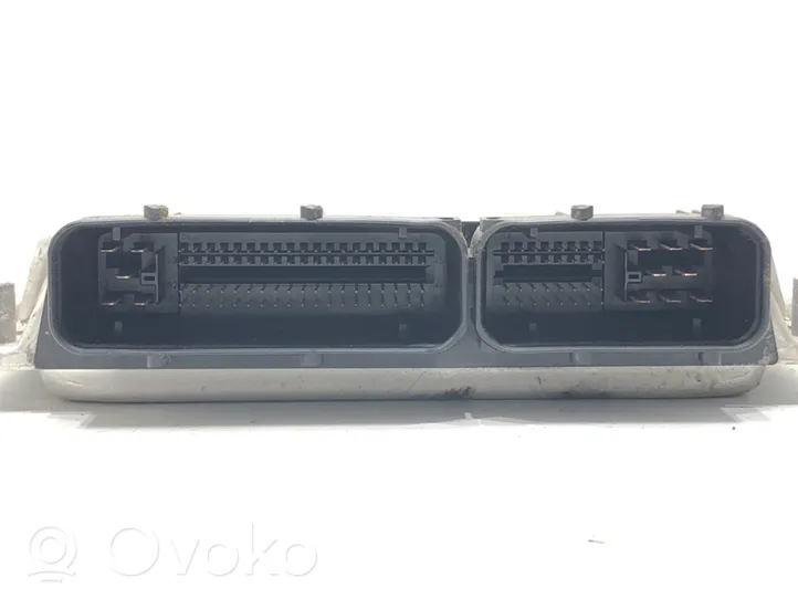 Skoda Fabia Mk1 (6Y) Komputer / Sterownik ECU silnika 038906019KT