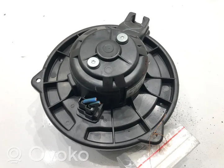 Toyota Corolla E120 E130 Pečiuko ventiliatorius/ putikas 016070-0610