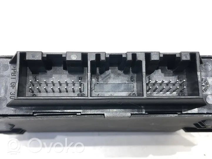 Renault Megane III Parking PDC control unit/module 259903681R